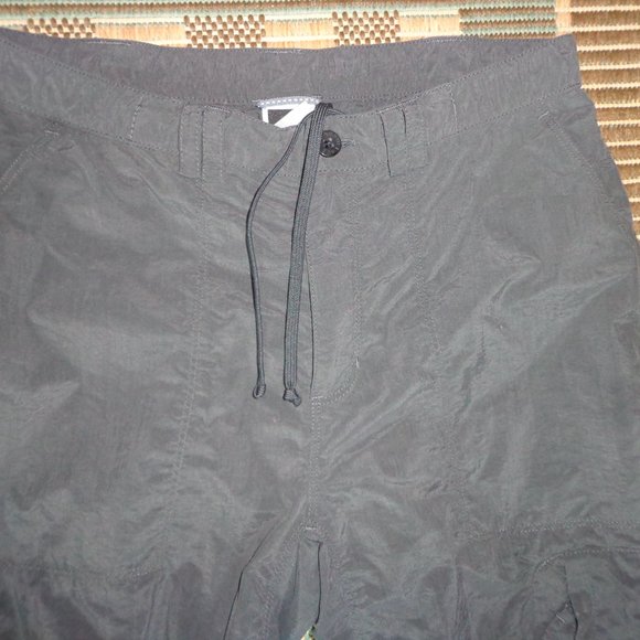 The North Face Sport Capris S/P Charcoal Gusset Crotch Adj. Waist/Hem Cords - Picture 8 of 16